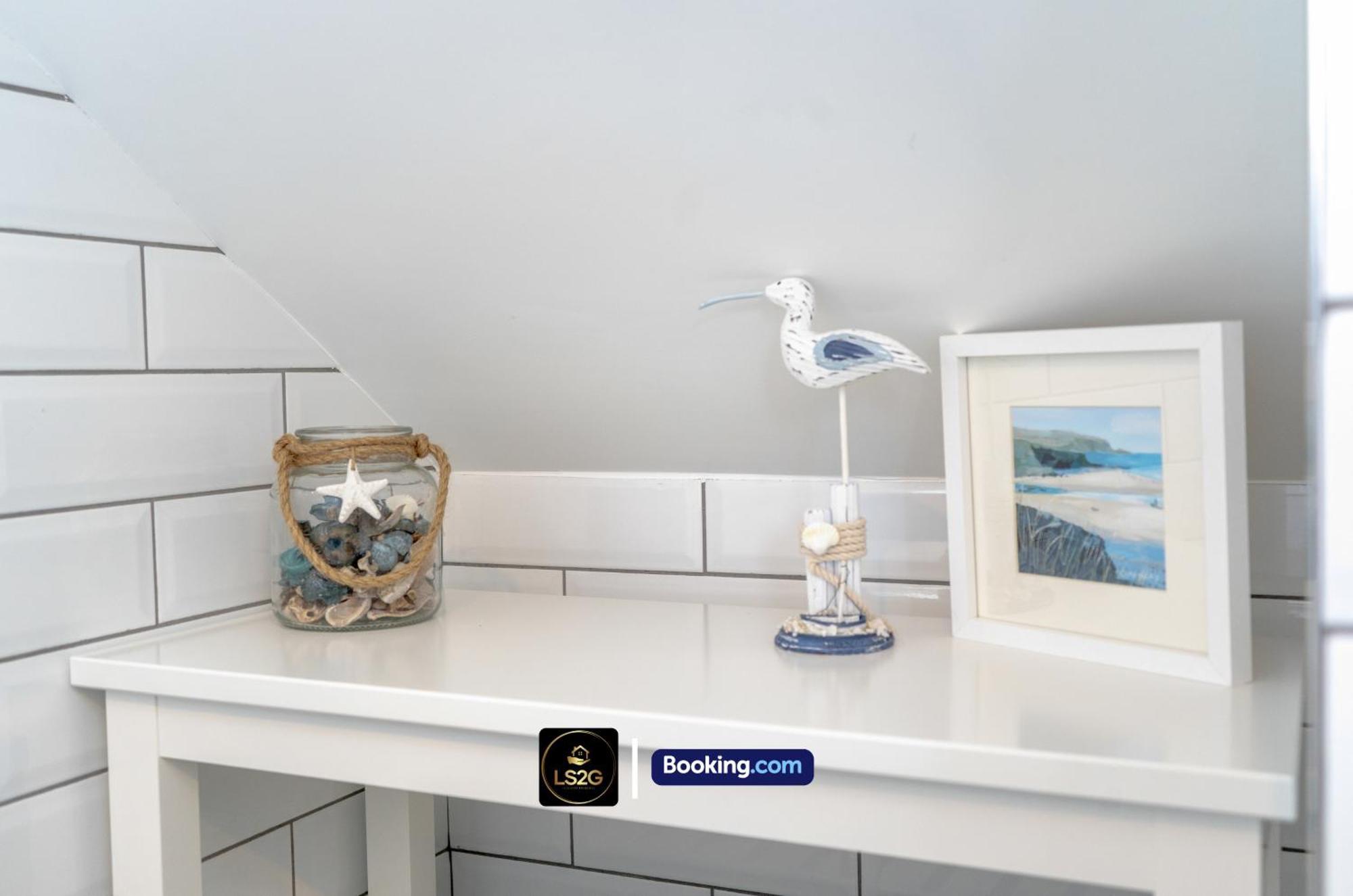 Stunning House By Ls2G Short Lets & Serviced Accommodation Greater London With Free Wifi Exteriör bild
