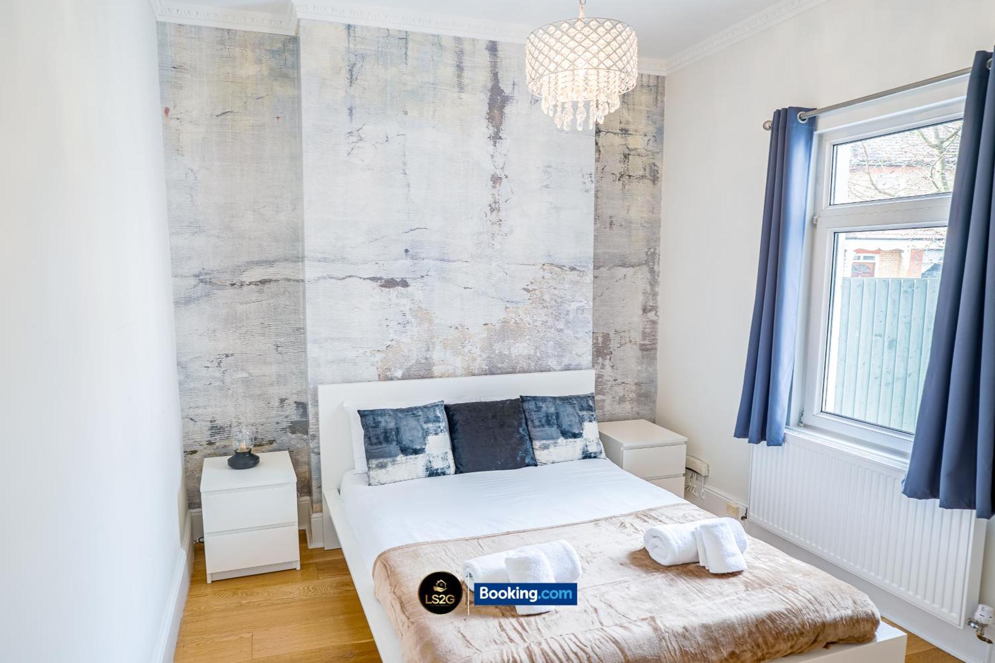 Stunning House By Ls2G Short Lets & Serviced Accommodation Greater London With Free Wifi Exteriör bild
